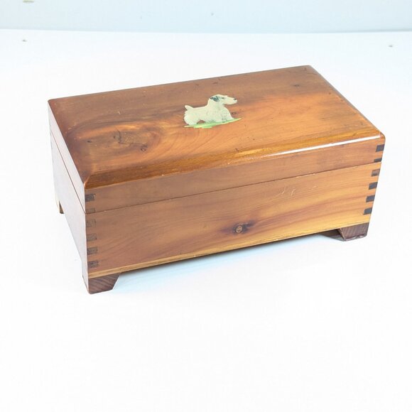 Vintage 1940s wooden desk storage box with Terrier Dog on lid, cigar storage box - Picture 4 of 12